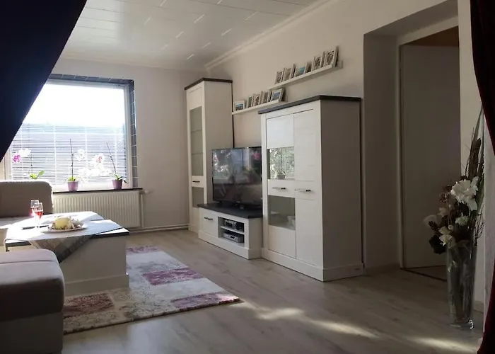 Madlein アパート Rehna